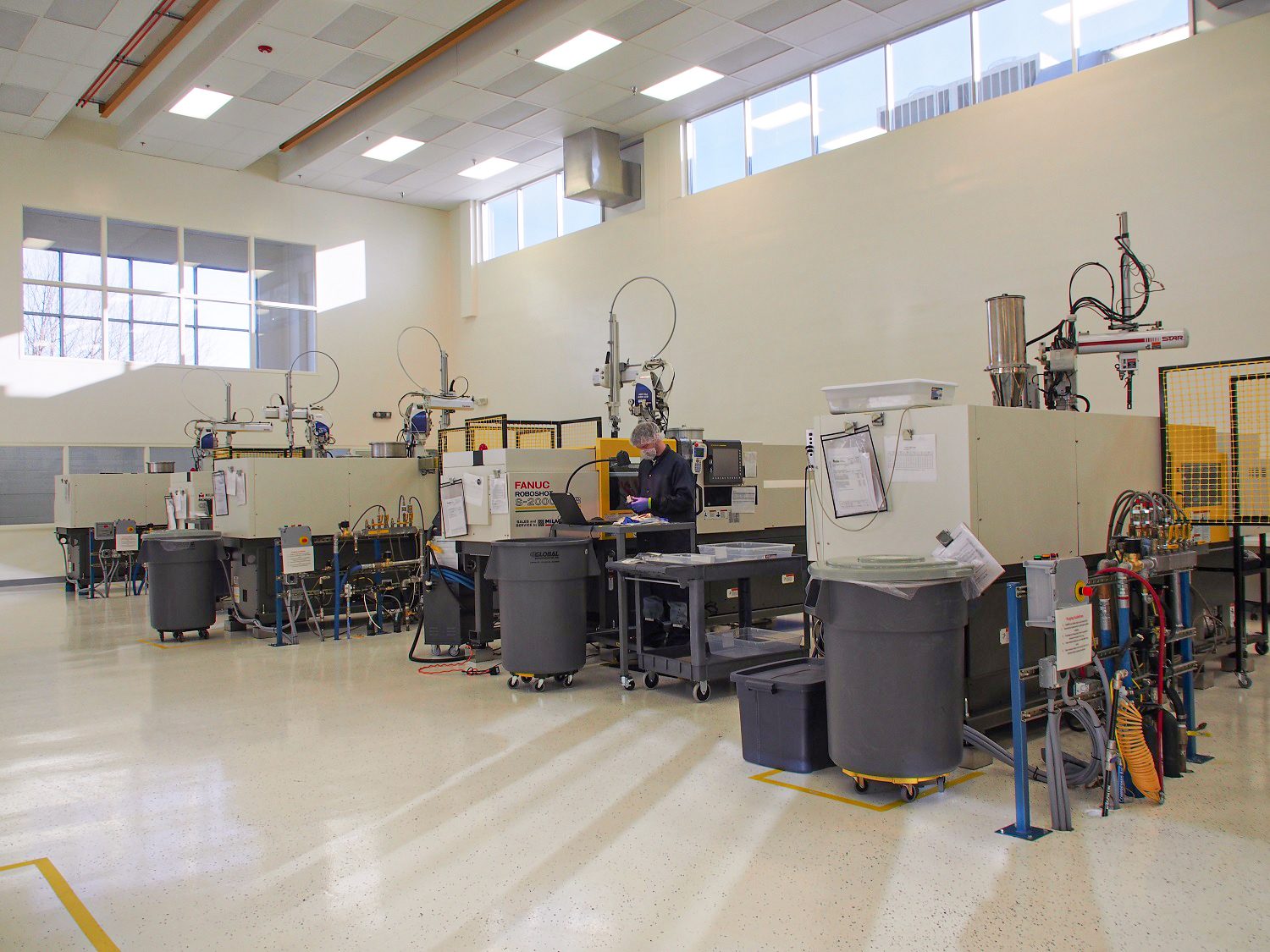 Cleanroom-P1010064-s